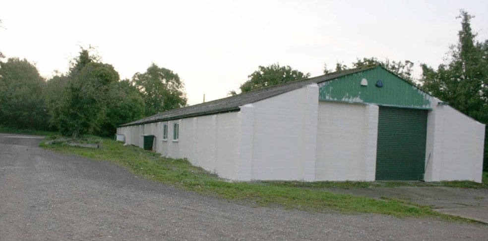 Sherfield English Ln, Plaitford for sale - Primary Photo - Image 1 of 1