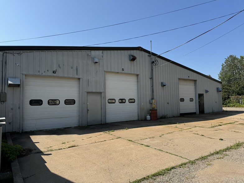 2202 N 6th St, Wausau, WI for sale - Building Photo - Image 2 of 20