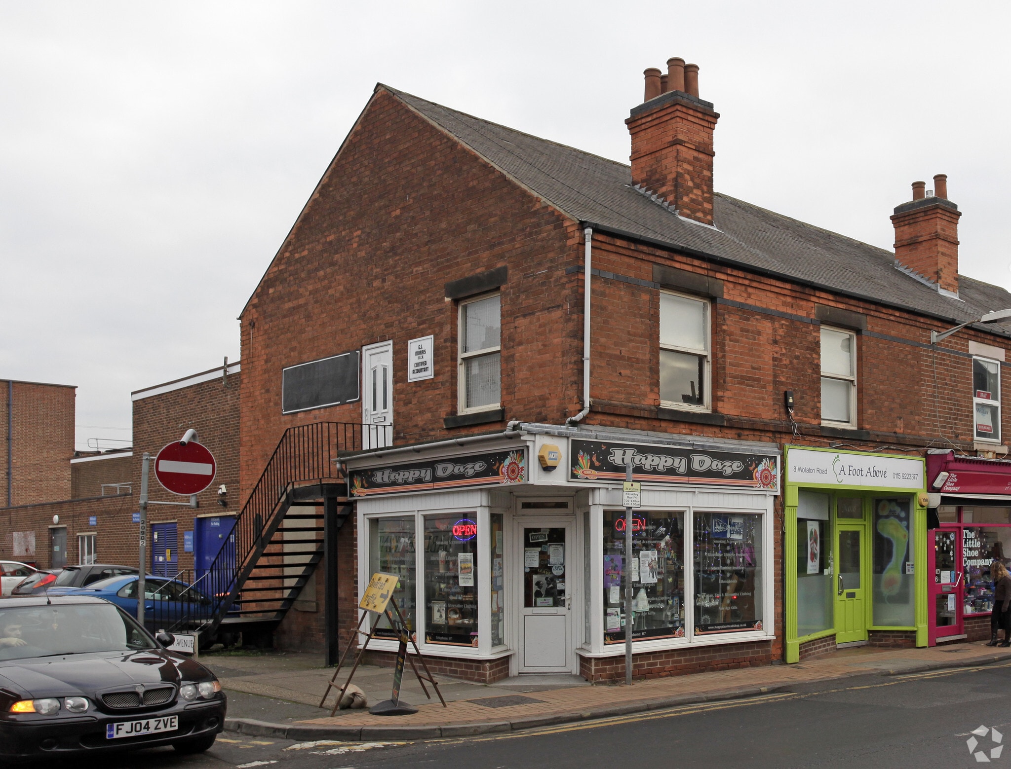 10 Wollaton Rd, Beeston to rent Primary Photo- Image 1 of 11