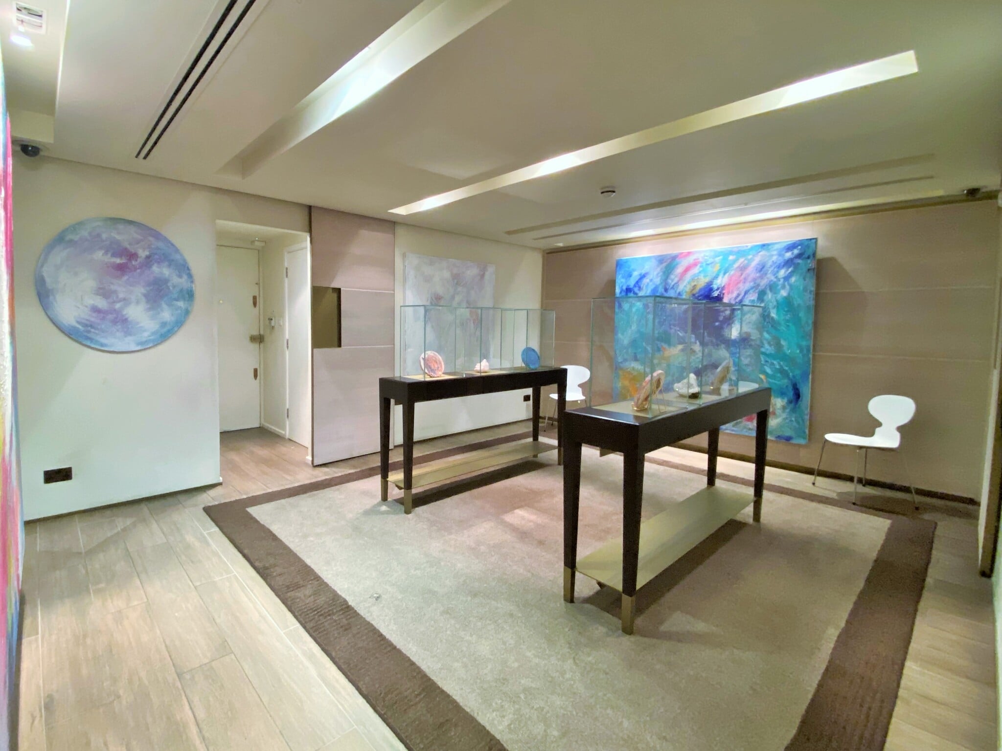 97 Mount St, London for sale Interior Photo- Image 1 of 1