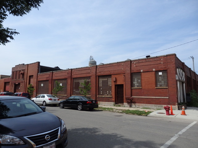 2508 W Maypole Ave, Chicago, IL for rent - Building Photo - Image 2 of 17