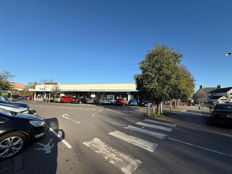 Birds Ln, Cowbridge to rent - Building Photo - Image 2 of 3