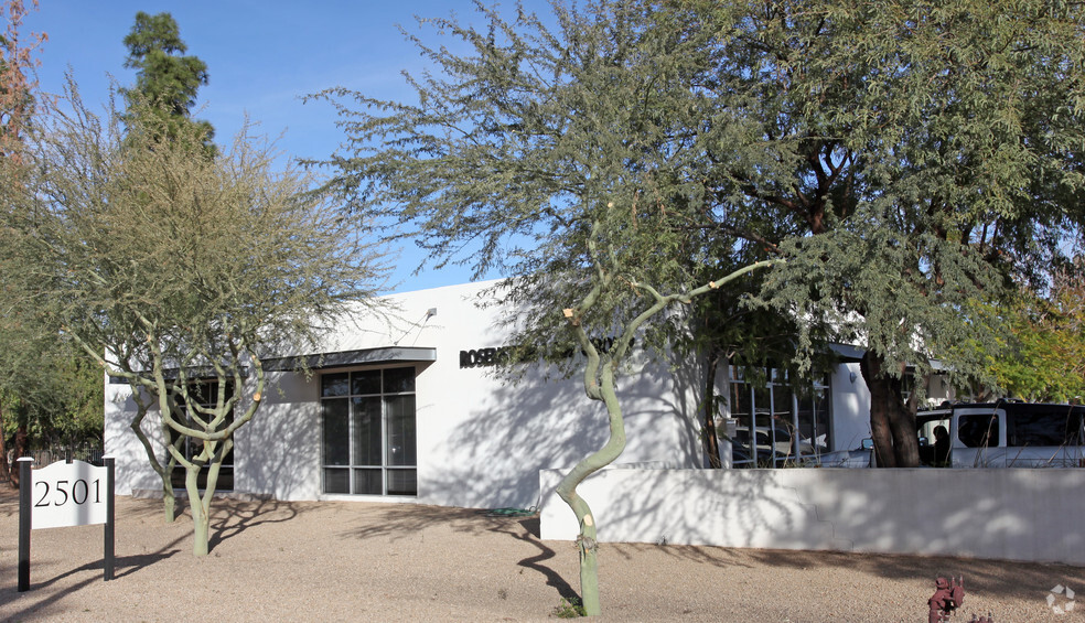 2501 N Hayden Rd, Scottsdale, AZ for sale - Building Photo - Image 1 of 1