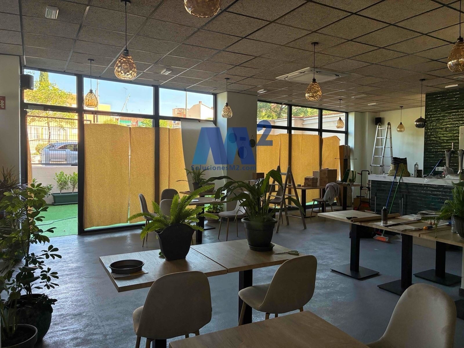 Retail in Alcobendas, Madrid to rent Building Photo- Image 1 of 2