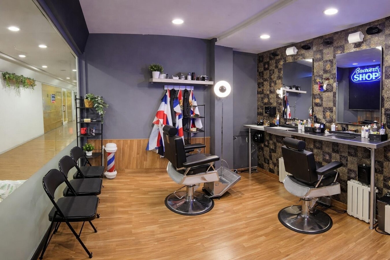 Terrassa, BAR 08221 - Unit pel - - Interior Photo - Image 1 of 4