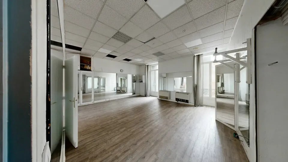 Vente Commerce 83 m² - Photo 1