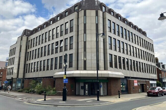 More details for 6-10 Leigh Rd, Eastleigh - Office to Rent