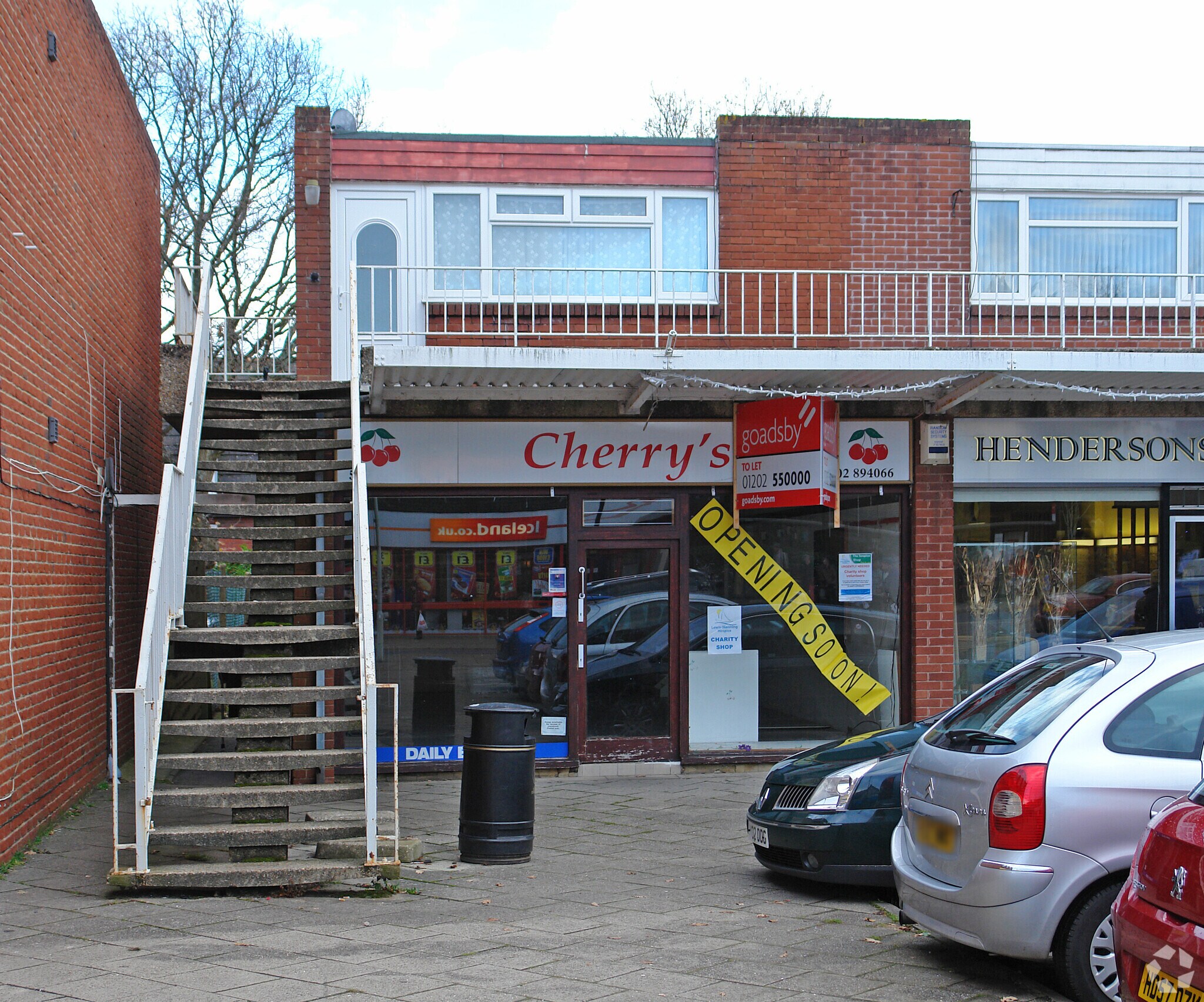 56 Victoria Rd, Ferndown for sale Primary Photo- Image 1 of 1