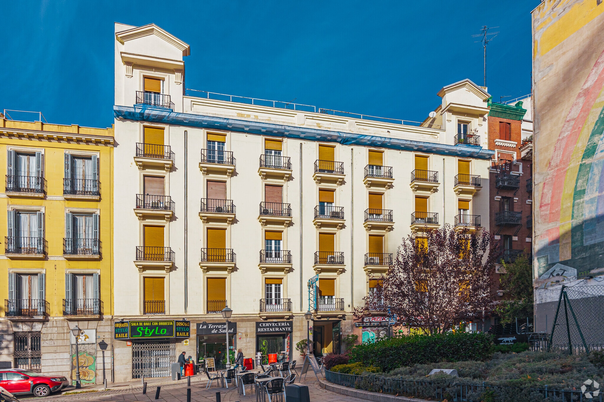 Retail in Madrid, Madrid to rent Primary Photo- Image 1 of 9