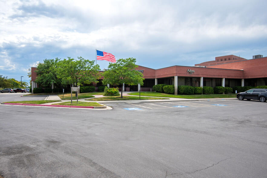 2150 Parkway Blvd, Salt Lake City, UT for rent - Building Photo - Image 1 of 2