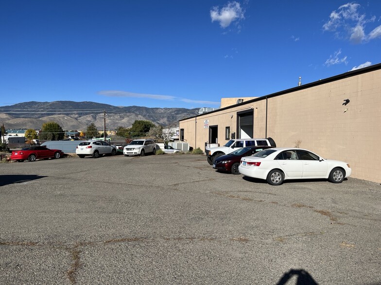 3915 Fairview Dr, Carson City, NV for sale - Building Photo - Image 2 of 8