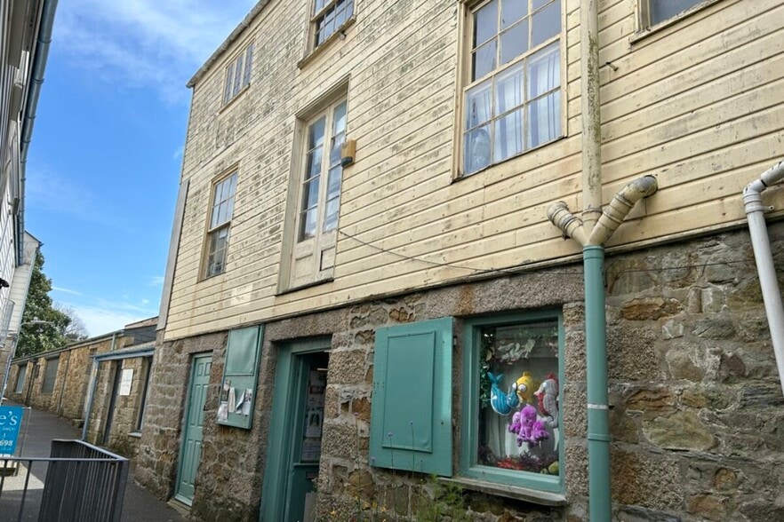 10B Coinagehall St, Helston for sale - Building Photo - Image 1 of 3
