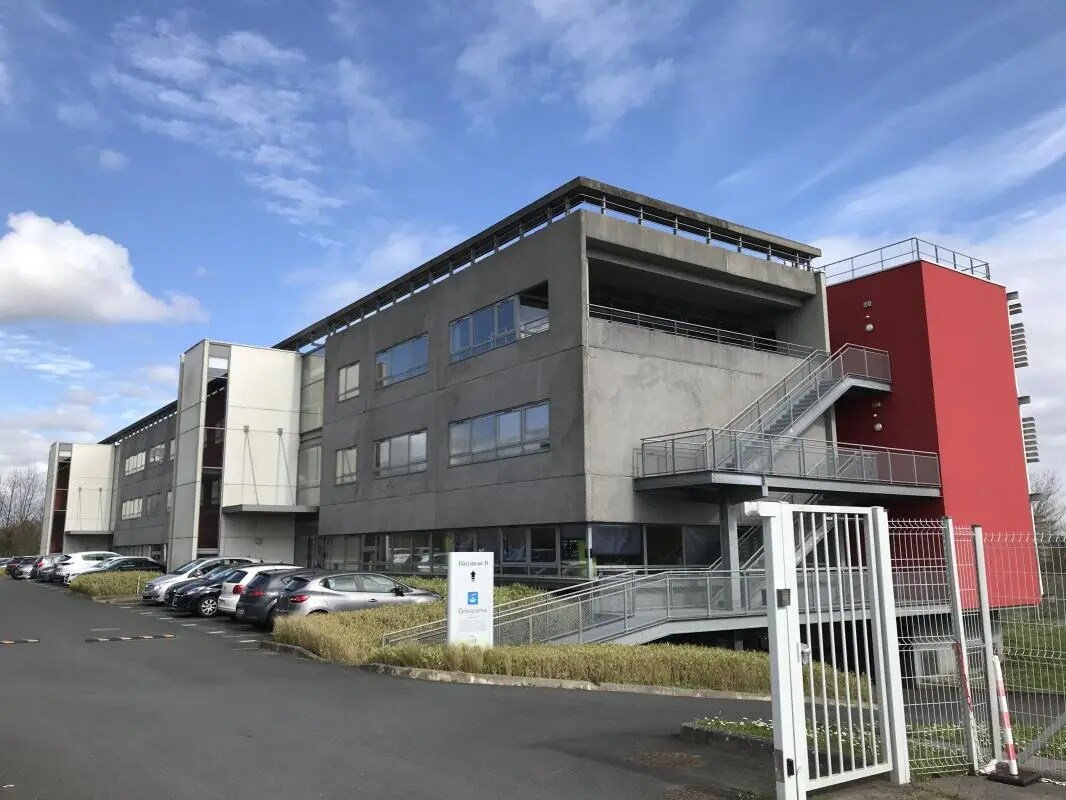 130 Avenue Claude Antoine Peccot, Orvault to rent Building Photo- Image 1 of 6