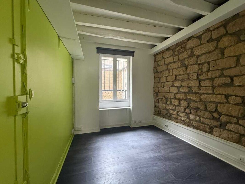 Office in Paris for sale - Interior Photo - Image 3 of 5