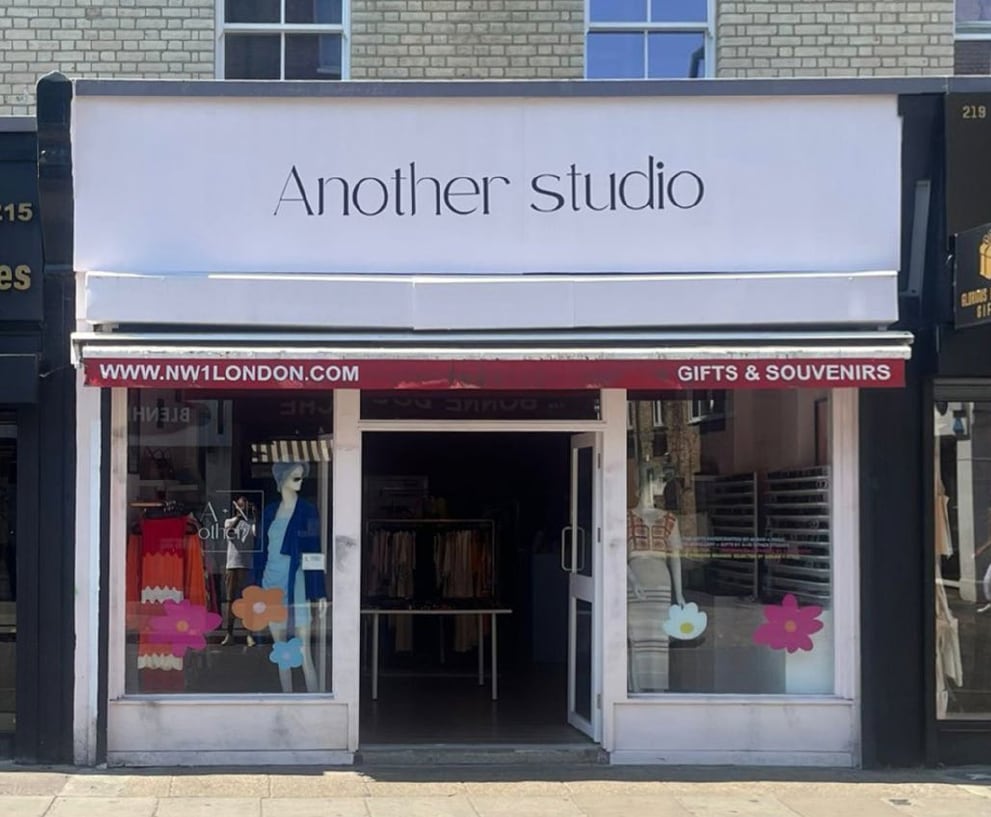 217 Portobello Rd, London for sale Building Photo- Image 1 of 1