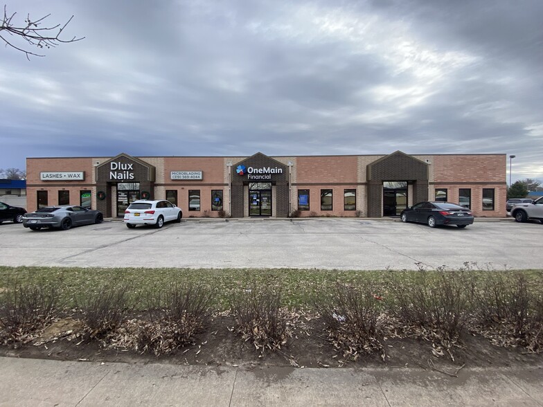 860 22nd Ave, Coralville, IA for rent - Building Photo - Image 1 of 10