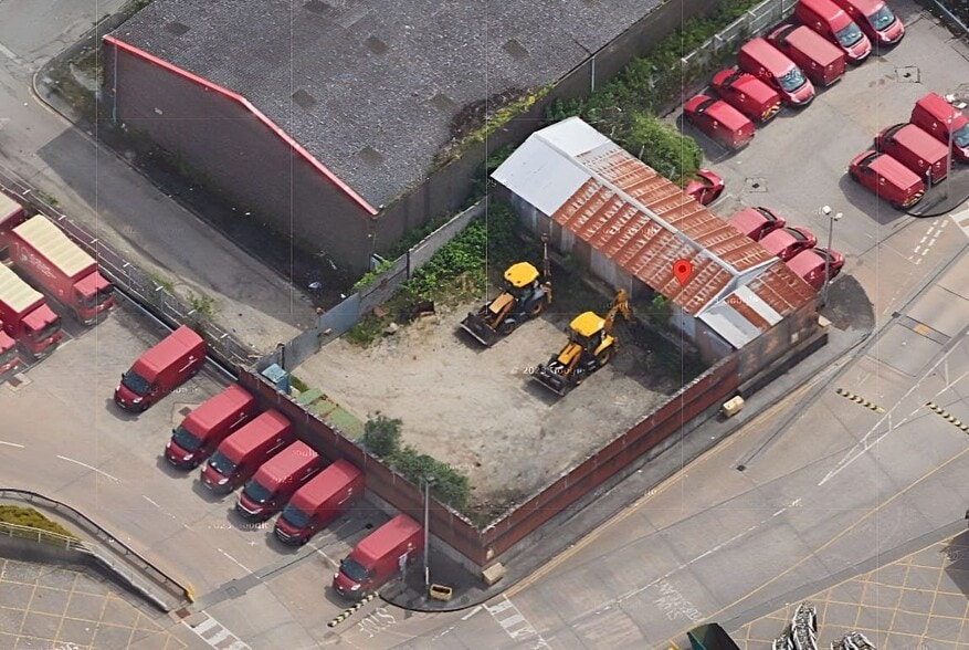 Clarion St, Manchester to rent - Building Photo - Image 2 of 2
