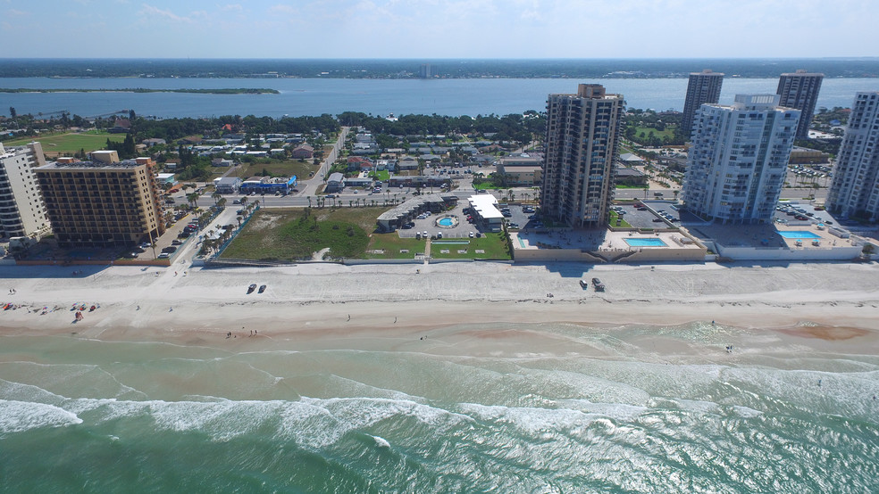 3059 S Atlantic Ave, DAYTONA BEACH SHORES, FL for sale - Building Photo - Image 1 of 1