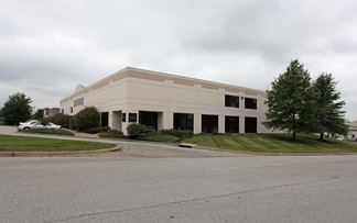 More details for 1206-1210 NE Douglas St, Lees Summit, MO - Light Industrial for Rent