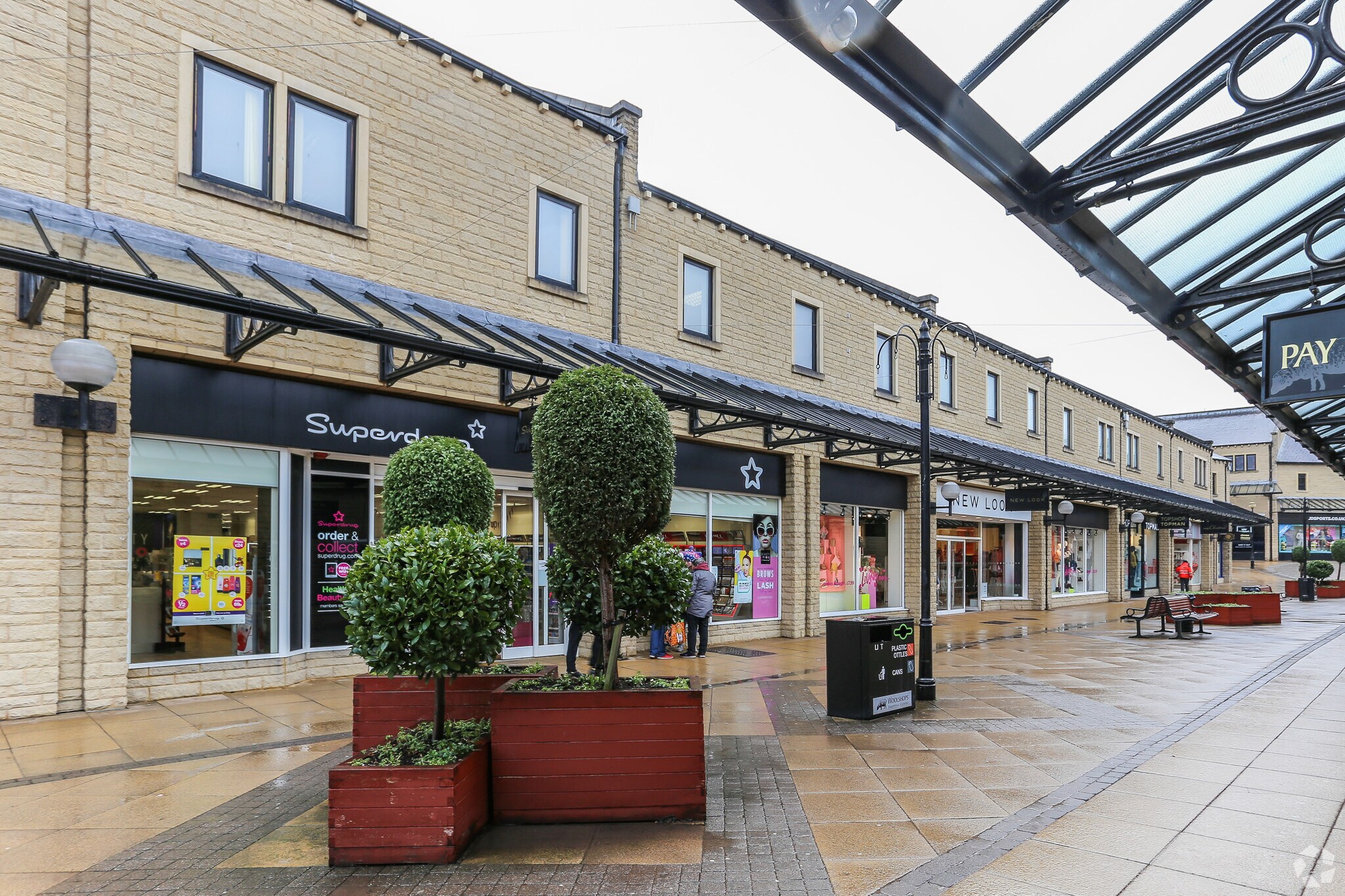 11-38 Woolshops, Halifax for sale Primary Photo- Image 1 of 1