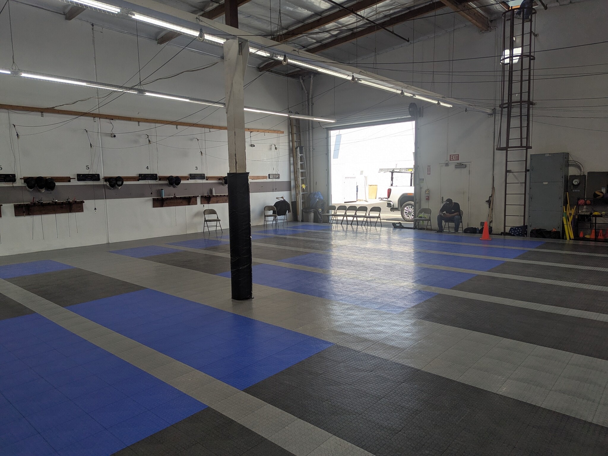 3518 Lake Center Dr, Santa Ana, CA to rent Building Photo- Image 1 of 8