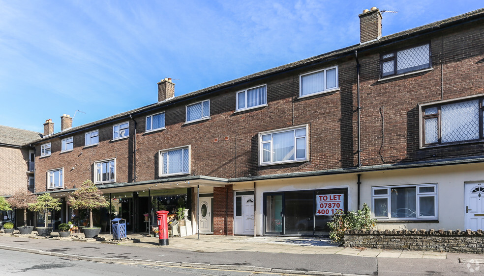 64 Lidget St, Huddersfield for rent - Building Photo - Image 3 of 3