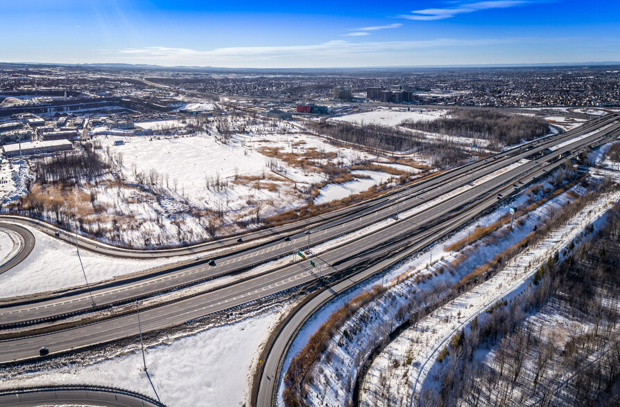 Rue De Lierre, Laval, QC for rent - Building Photo - Image 3 of 5