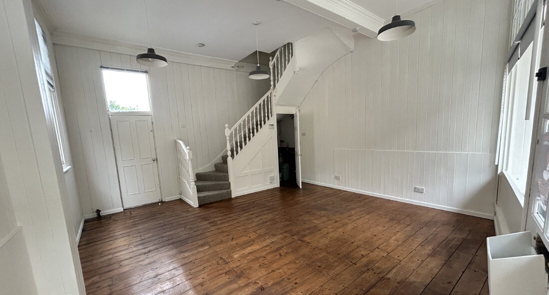 146 Walcot St, Bath to rent Interior Photo- Image 1 of 2