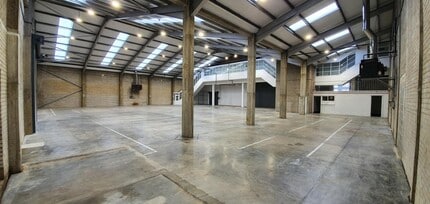 Shamblehurst Ln, Southampton to rent Interior Photo- Image 1 of 4