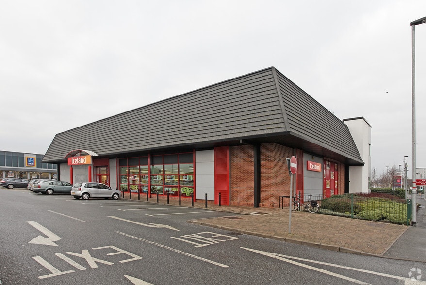 Dragon Ln, Durham for sale - Primary Photo - Image 1 of 2