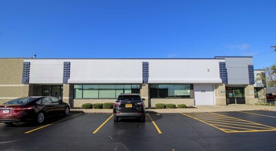 301 Cayuga Rd, Cheektowaga, NY for rent Building Photo- Image 1 of 13