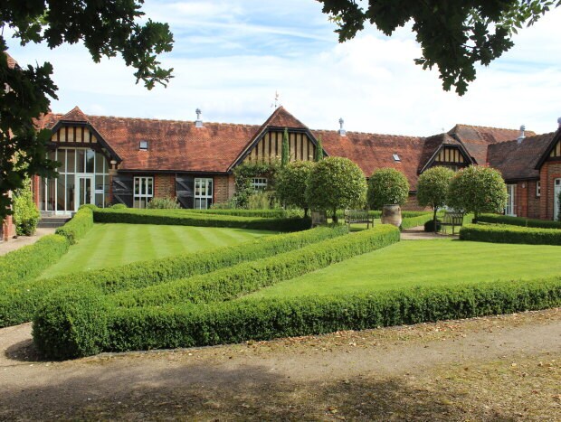 Coolham Rd, West Grinstead to rent Building Photo- Image 1 of 5
