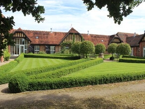 Coolham Rd, West Grinstead to rent Building Photo- Image 1 of 4