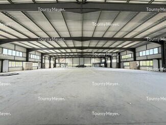 More details for 7 Chemin Des Genêts, Portet-sur-Garonne - Light Industrial for Sale
