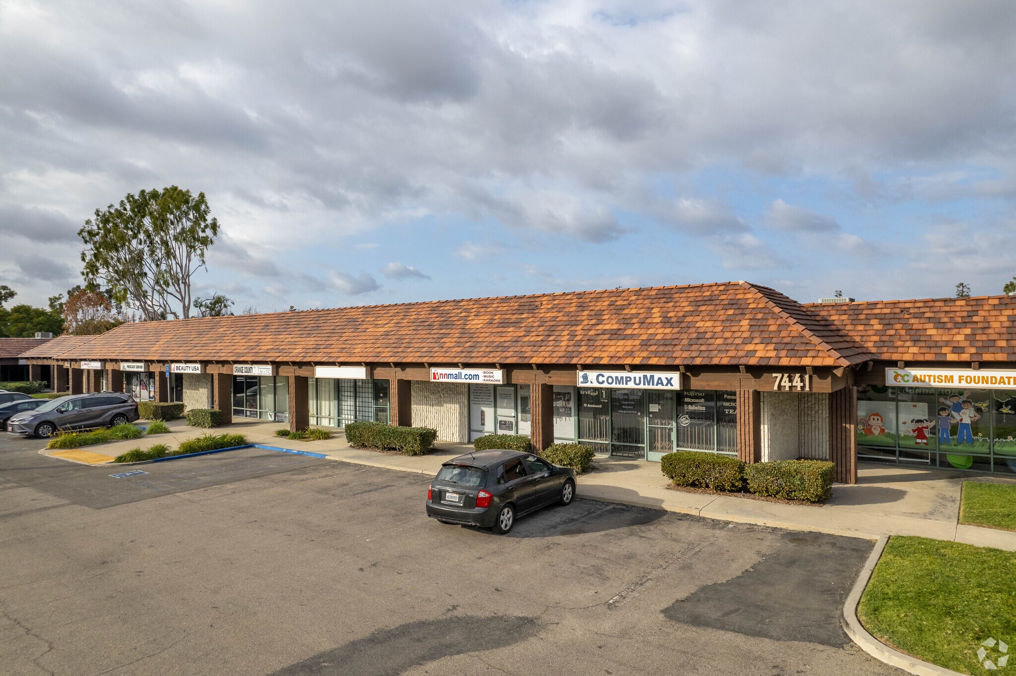 12781 Western Ave, Garden Grove, CA to rent Building Photo- Image 1 of 21