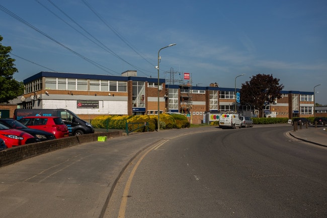 More details for 35-44 Wates Way, Mitcham - Industrial to Rent