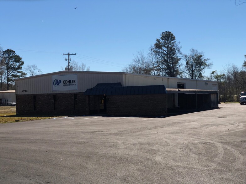 2702 Flowood Dr, Flowood, MS for sale - Building Photo - Image 1 of 1