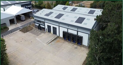 Edgemead Close, Northampton to rent Building Photo- Image 1 of 1