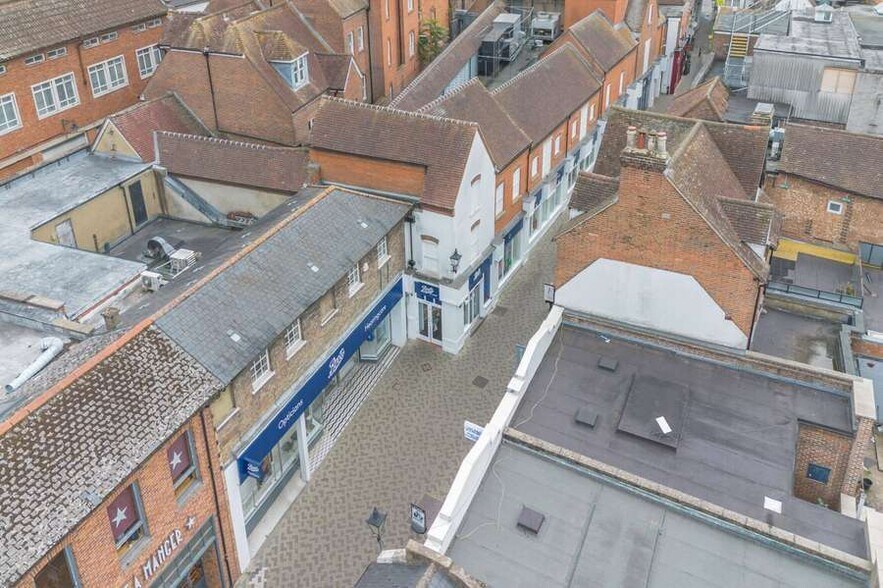 22-24 Swan Ln, Guildford for sale - Building Photo - Image 1 of 1