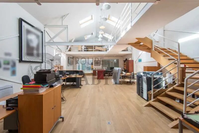 Office in Puteaux to rent - Building Photo - Image 2 of 10