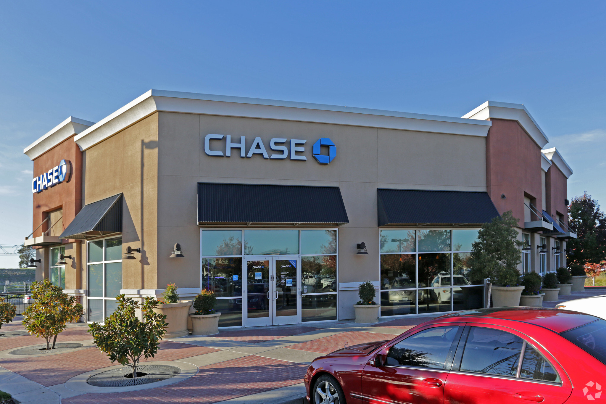 7301 W Stockton Blvd, Sacramento, CA for sale Primary Photo- Image 1 of 17