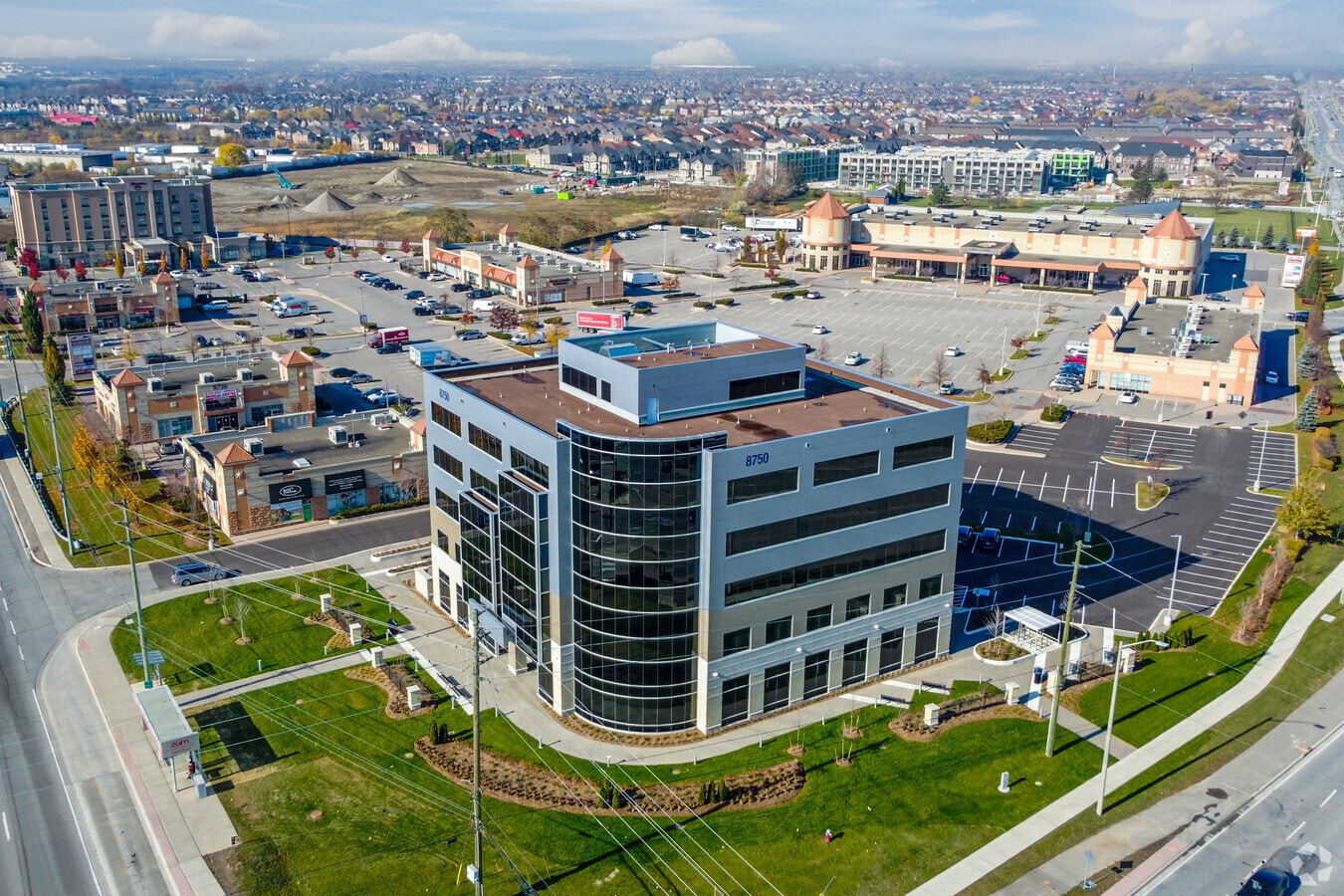 8750 The Gore Rd, Brampton L6P 0B1 Office for Rent UK