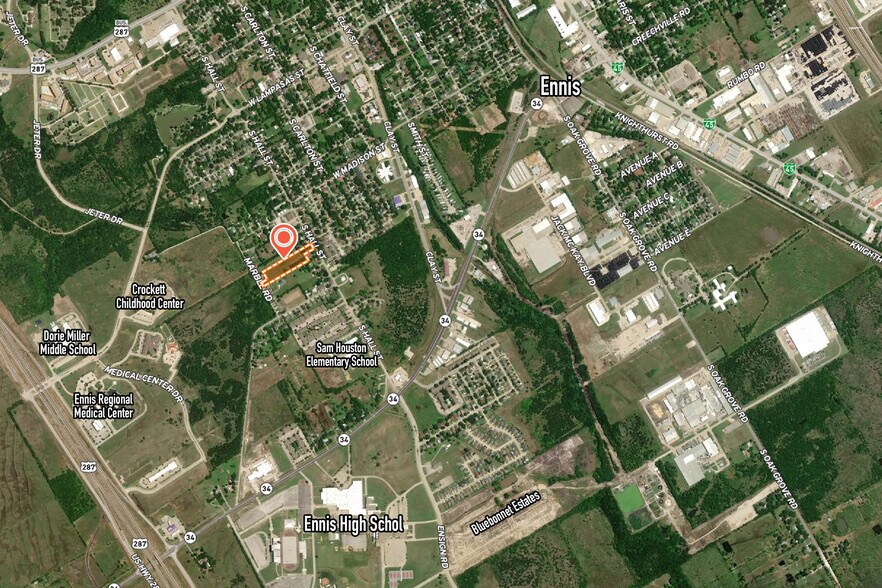 114 Santa Fe, Ennis, TX for sale - Building Photo - Image 1 of 1