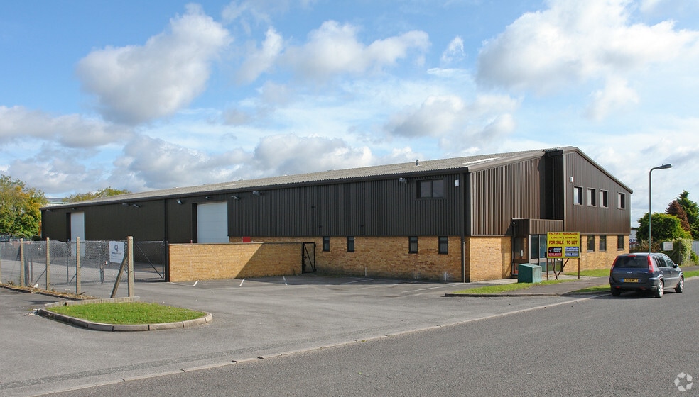 Mitchell Clos, Andover for sale - Primary Photo - Image 1 of 1