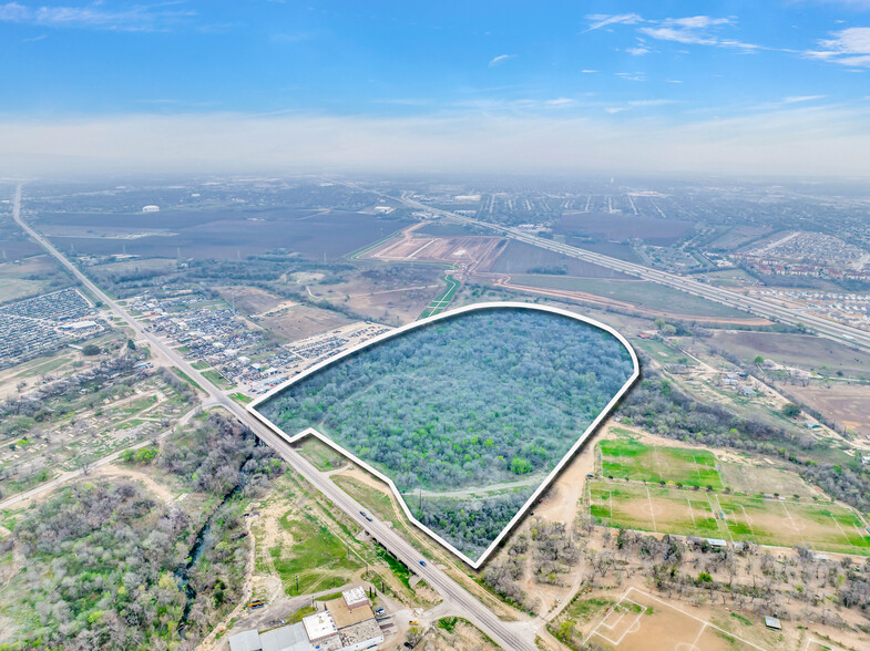 9988 S. US Hwy. 81, San Antonio, TX for sale - Primary Photo - Image 1 of 1