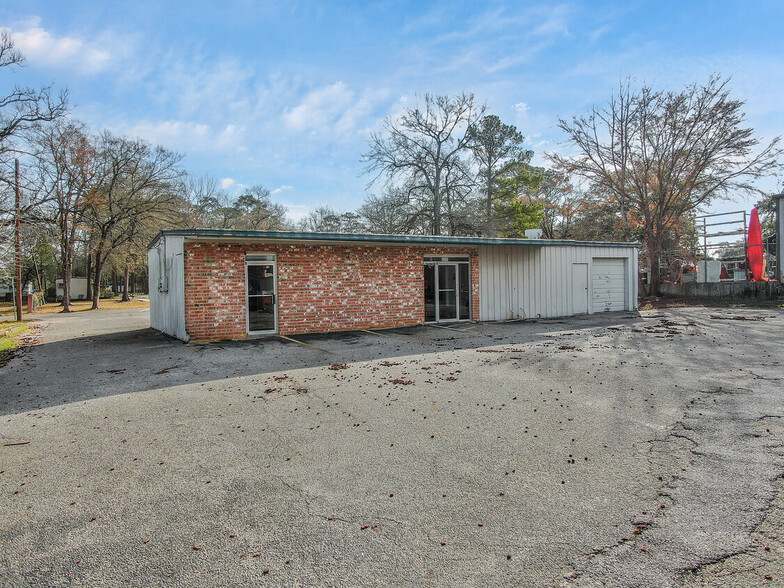 1614 Frazier St, Conroe, TX for sale - Building Photo - Image 3 of 11