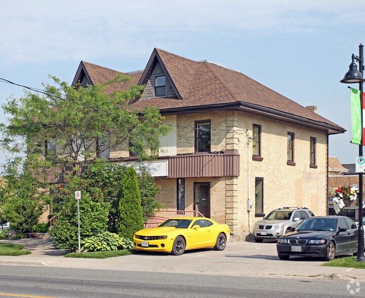 1 Brock St E, Uxbridge, ON for sale - Primary Photo - Image 1 of 1