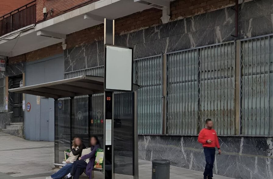 Retail in Toledo, Toledo to rent - Primary Photo - Image 1 of 1