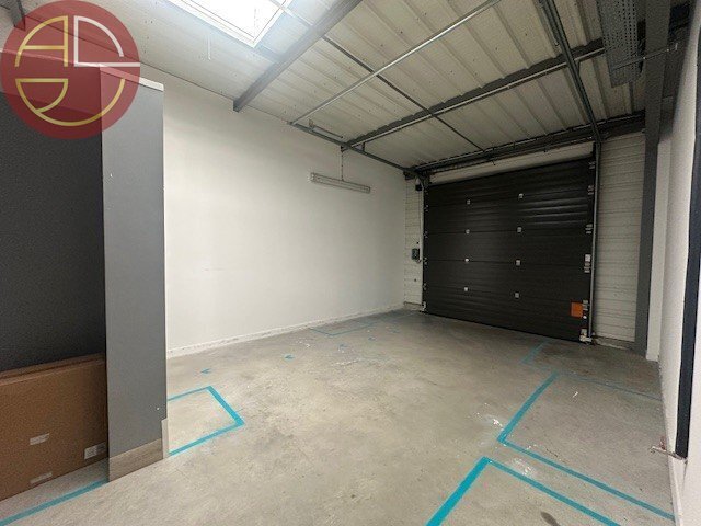 Industrial in Montrabé to rent Interior Photo- Image 1 of 8