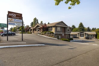 19944 Ballinger Way NE, Shoreline, WA for rent Building Photo- Image 1 of 7